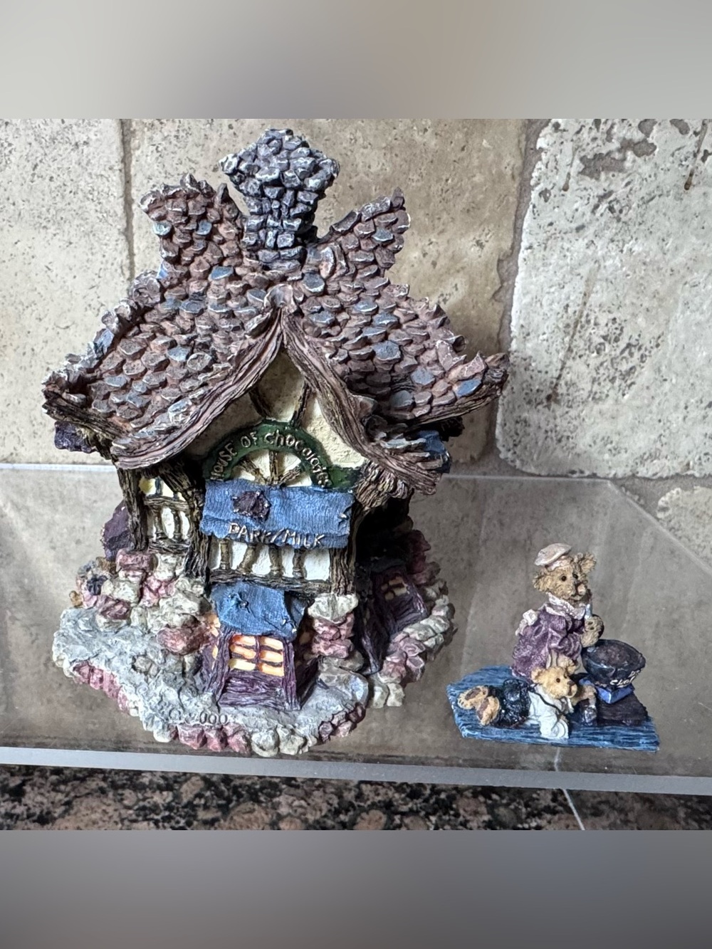 Boyds Bears Brown and Blue Storybook Cottage Sculpture